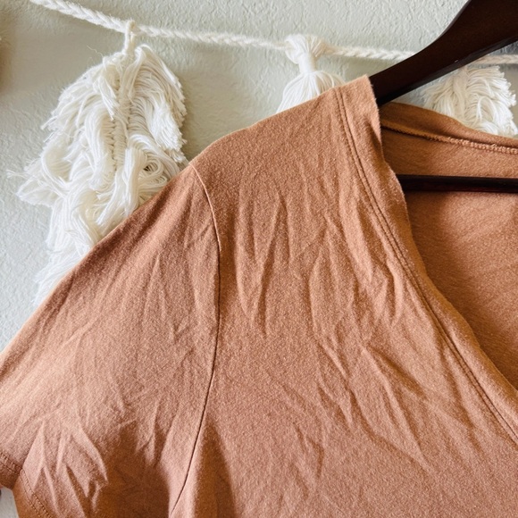 A New Day | V-Neck Tee - Picture 4 of 5